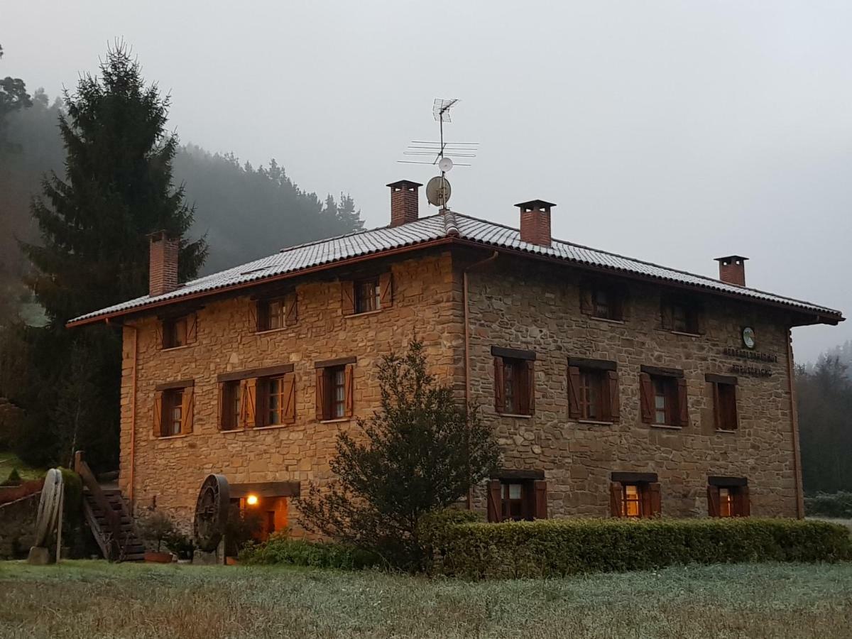 Iberreko Errota Bauernhof